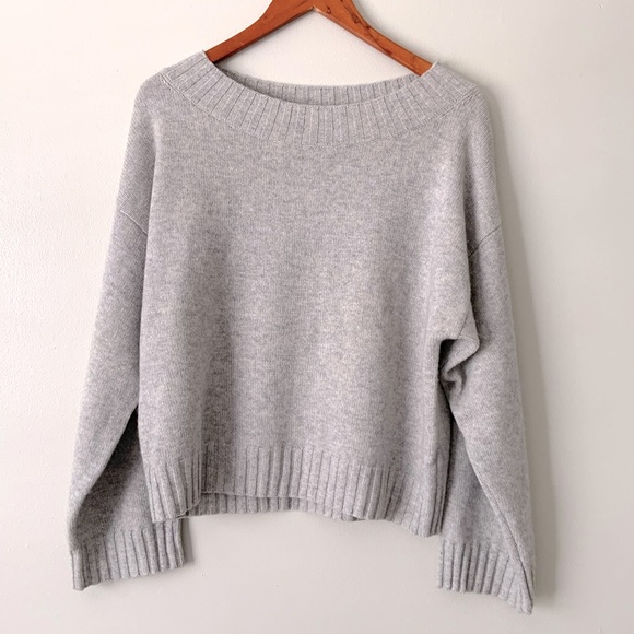 Vince Sweaters - VINCE 100% Cashmere Wide Sleeve Slouchy Sweater
Grey M